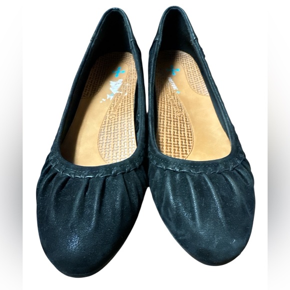 Baretraps Posture Norma Black Flats Women’s US Size 8M - Picture 1 of 7